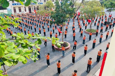 Trường TH Khánh Thiện tổ chức “Ngày hội đồng diễn Võ nhạc Vovinam học sinh phổ thông”